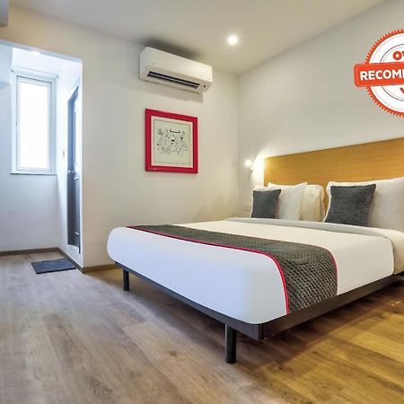 Oyo Townhouse 156 Maraimalai Nagar Hotel Csennai Kültér fotó