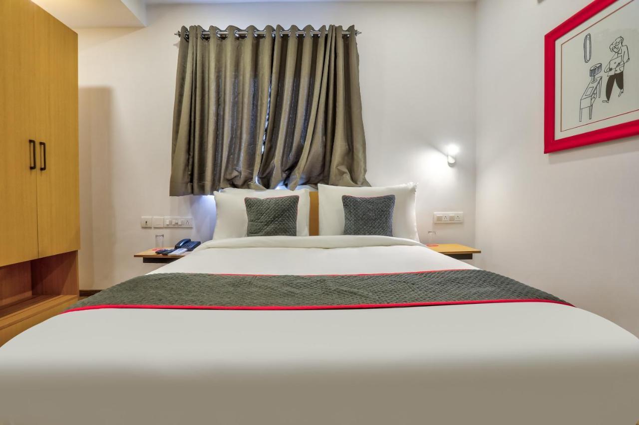 Oyo Townhouse 156 Maraimalai Nagar Hotel Csennai Kültér fotó